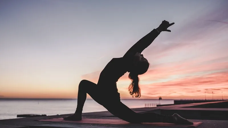 Hips pain exercises you can do at home — GoMove home workout guide
